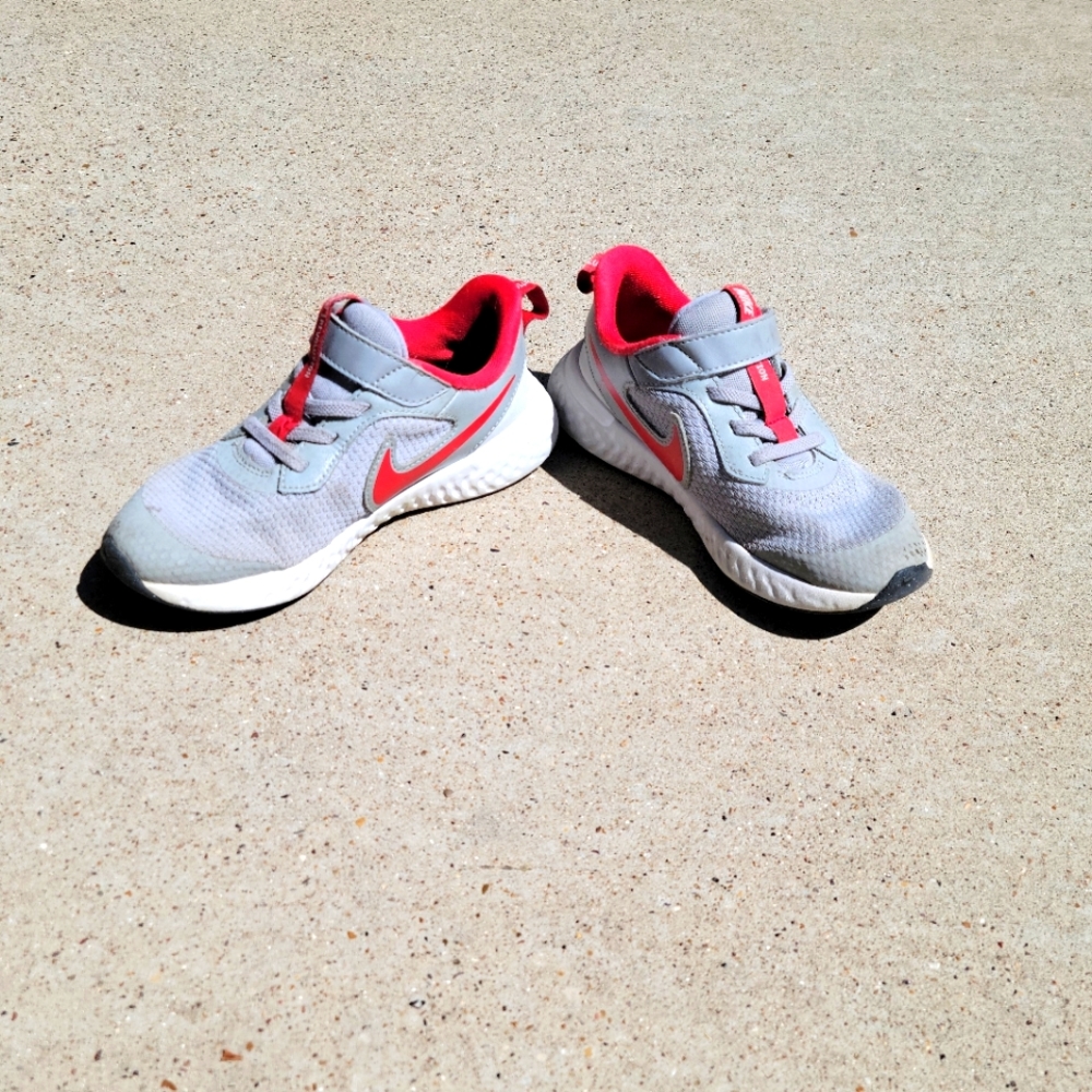 📢 FLASH SALE 🌠 Lightweight ⚡NIKE Velcro Sneakers Revolution 🏃